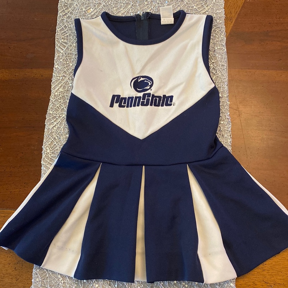 Little girls Penn State Cheer dress. 4-6 girls